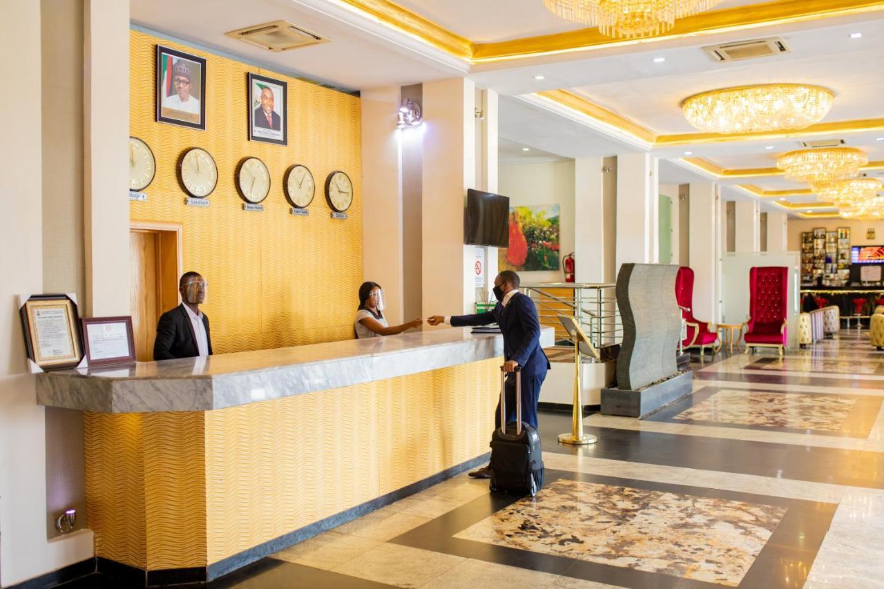 Hotel Sunshine Enugu Esterno foto